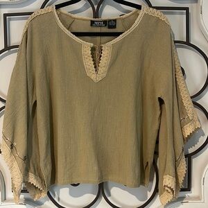 MPH COLLECTION BOHEMIAN LACE EMBROIDERED BLOUSE TAUPE SIZE EXTRA LARGE